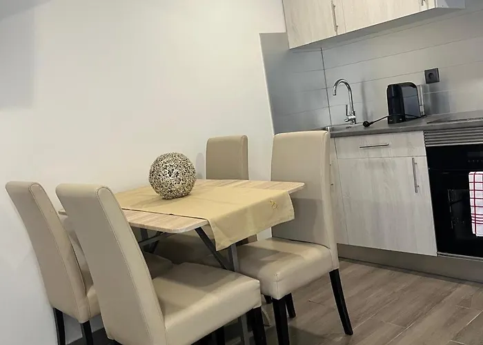 Casas Ze Pinto Hospital